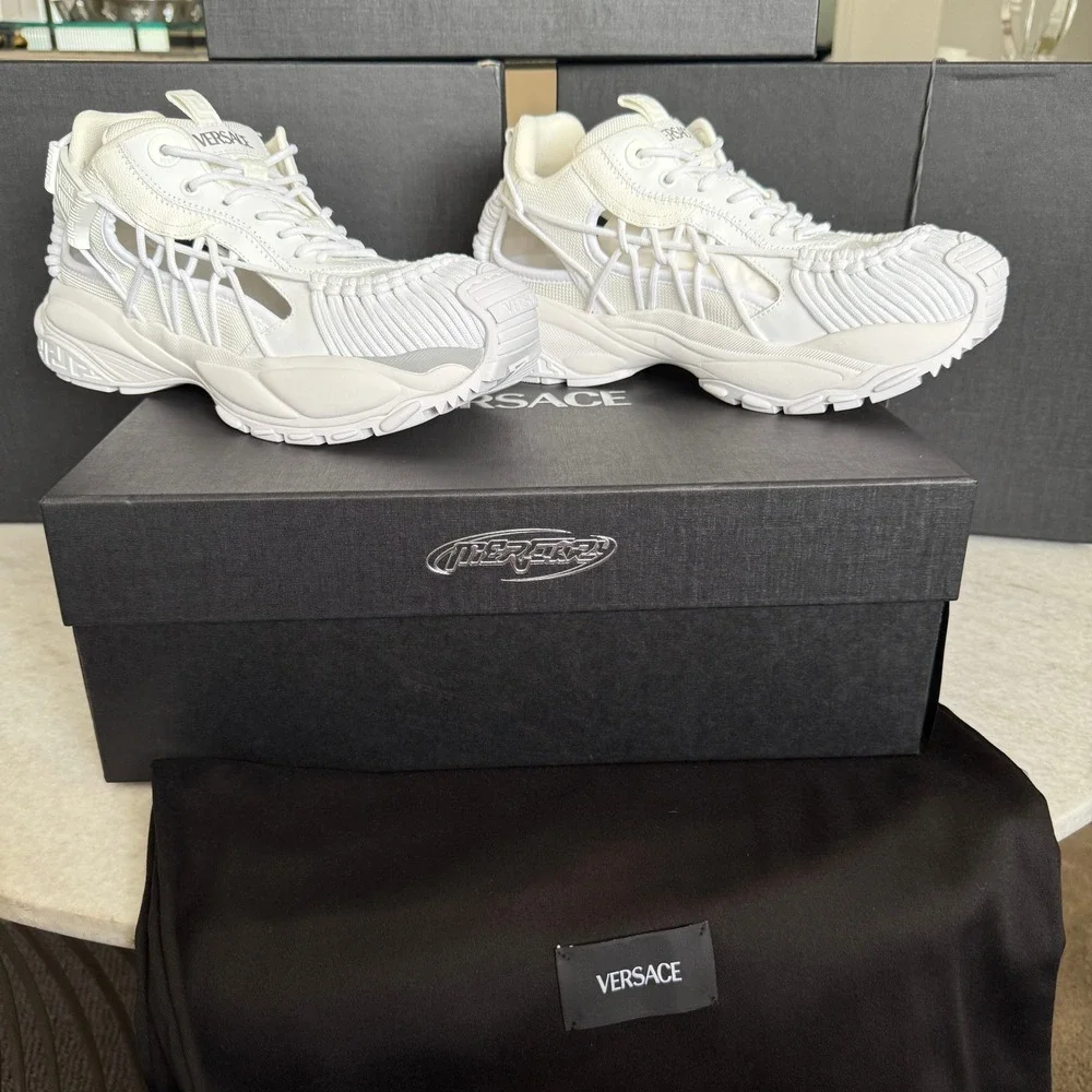 Versace trigreca low